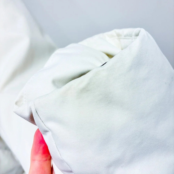 INDYEVA Leggero Cream Waterproof Down Coat - Picture 14 of 16